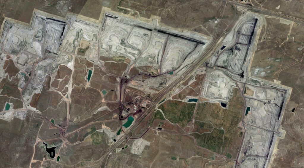 Black Thunder Coal Mine, Wyoming, United States of America
